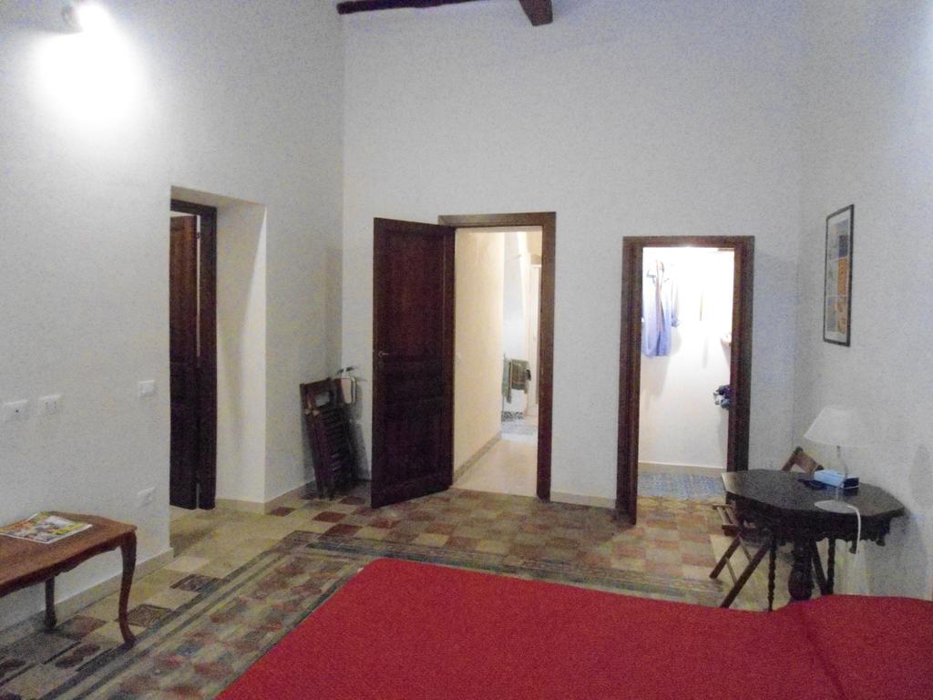 Residence Marsala Antica Δωμάτιο φωτογραφία