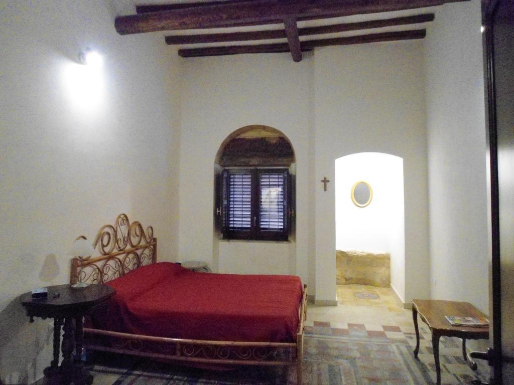 Residence Marsala Antica Δωμάτιο φωτογραφία